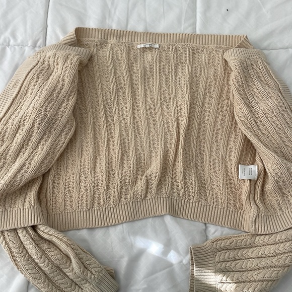 Tularosa Knitted Sweater - Picture 7 of 11